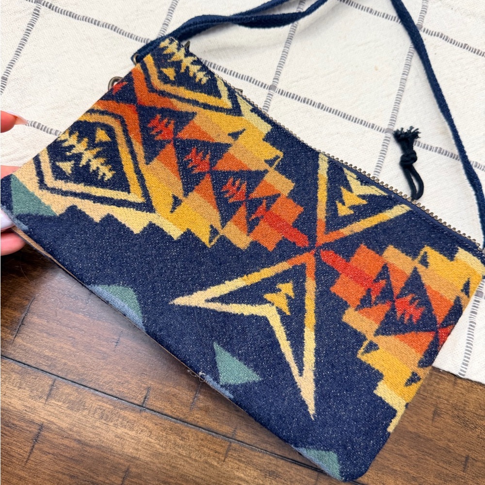 Pendleton Navy Wool Crossbody with Multicolor Sou… - image 3